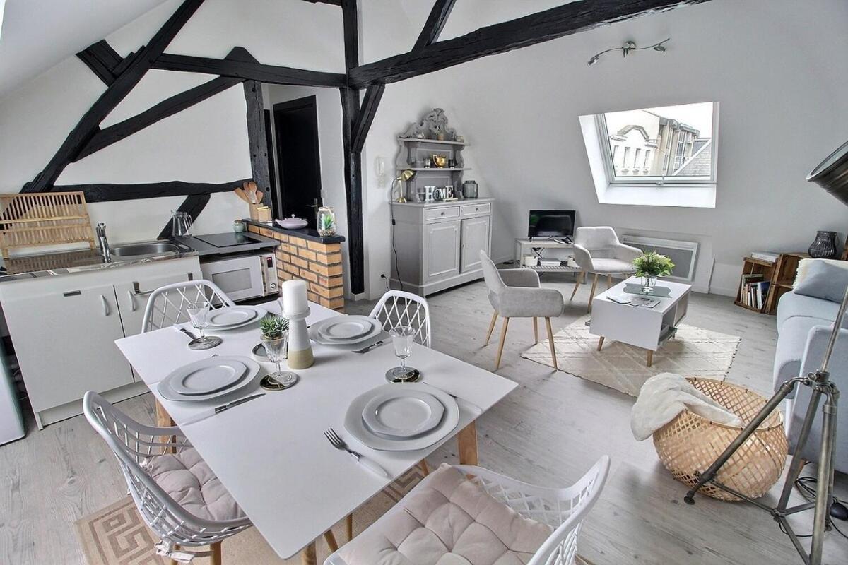 Appartement Au Paradis Des Poutres - Rénové - Centre-ville - 2-4 Pers
